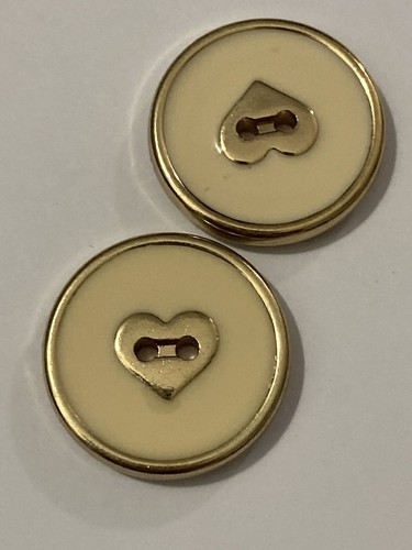 Gold Magnolia Herz Design Epoxid Knöpfe 2 Loch 23 mm/36L 6er Pack - Bild 3 von 3
