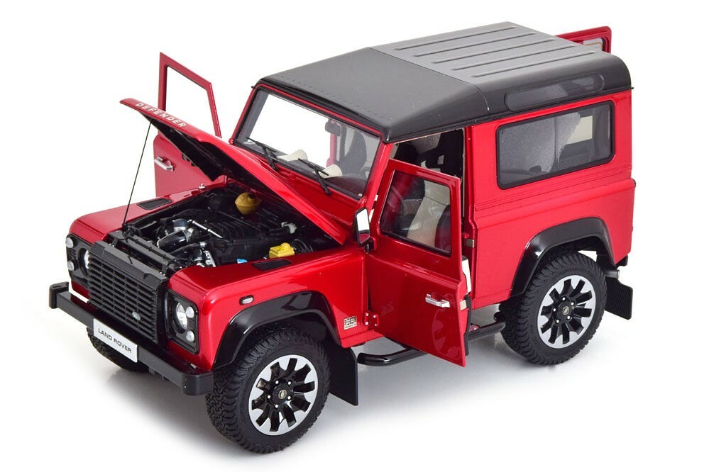 LCD MODELS LCD18007RE 1:18 2018 LAND ROVER DEFENDER 90 WORKS V8