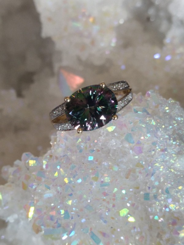 Mysic Blue Topaz and Diamonds Solid 10k Yellow Gold Genuine Ring 7 1/2