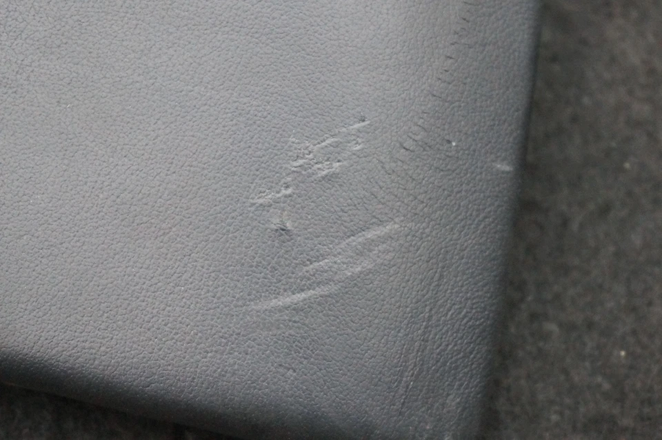 Комплект из 2 левых и правых подлокотников из мериносовой кожи от оригинального производителя 51168071451 BMW M5 F90 18-20 *Примечание - Изображение 4 из 4