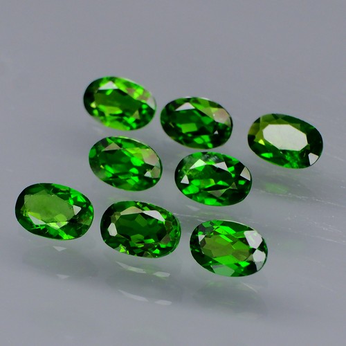 Oval 6x4 mm.Good Color! Natural Russian Top Green Chrome Diopside 8Pcs/3.45Ct. - Picture 2 of 6