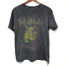 Def Leppard Hysteria Distressed Band Graphic Tee Goodie Two Sleeves Gray T-Shirt