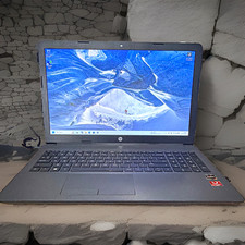 HP 255 G7 15.6” Ryzen 5 2500U 16GB 256GB SSD Vega 8 Windows 11 Pro