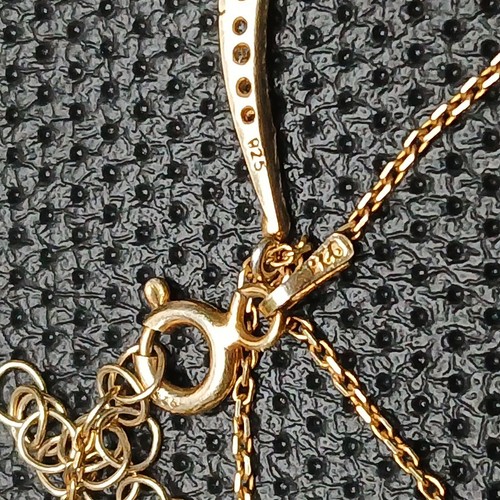 STERLING SILVER 925 Y Drop Necklace Moon/Star Pendent W/Diamonds. 14.476 - Picture 7 of 7