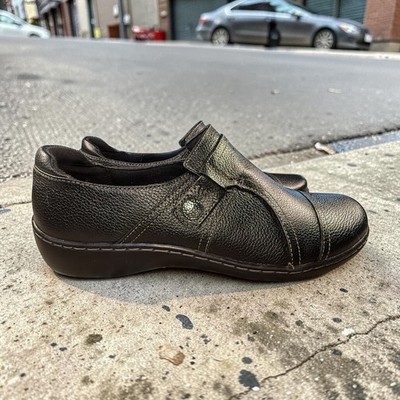 Clarks Cora Poppy Black Tumbled Leather Loafers Womens 10W Wide Slip On Shoes