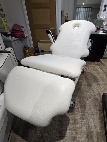 electric beauty bed Massage couch - Picture 10 of 16