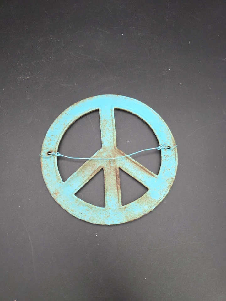 Cast Iron Hippie PEACE Sign Large Wall Plaque Wall Door Decor 8" Piece Rustic - Image 2 of 3