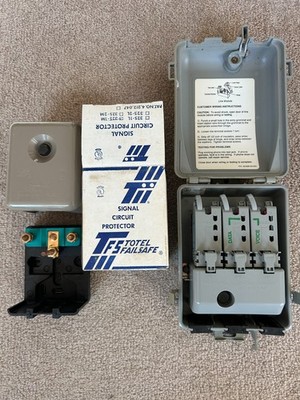 TFS Signal Circuit Protector 325-1M NOS & Siecor Telephone Network Interface 