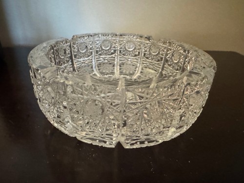 STUNNING - AMERICAN BRILLIANT CUT GLASS CRYSTAL ASHTRAY 6" EC - Picture 3 of 5