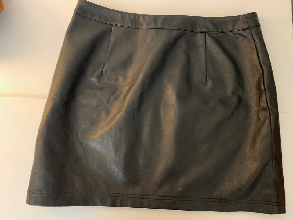 TOP SHOP Negro Plisado Cremallera Frontal Skeit Corto Mujer US 12 Foto 2 de 3