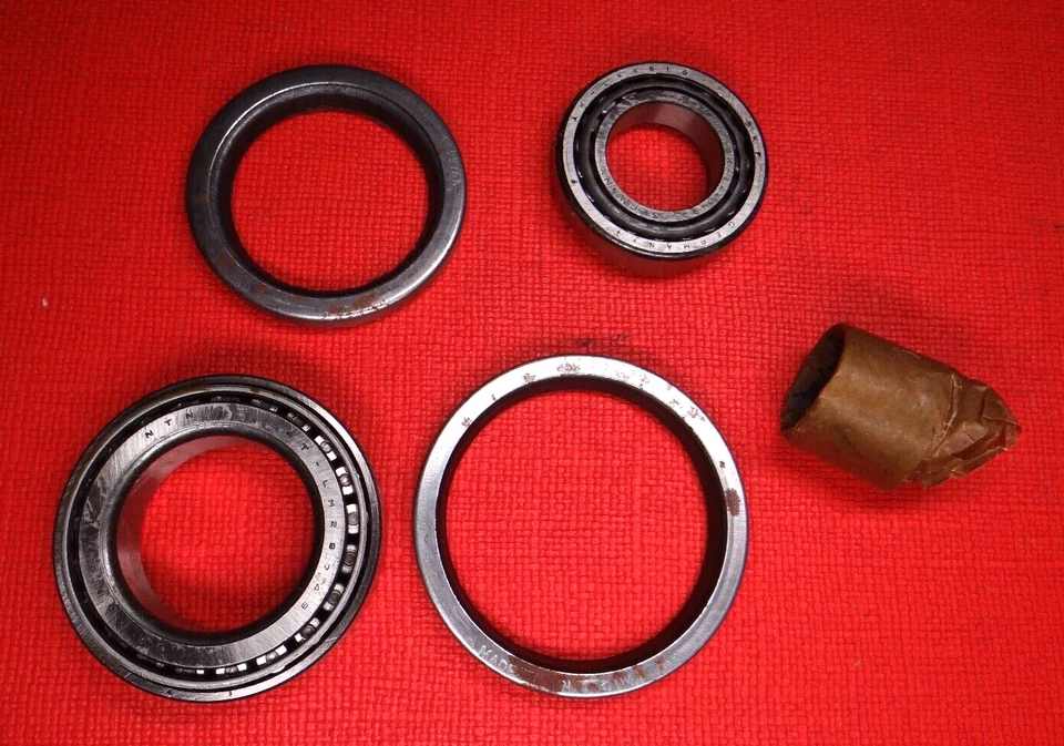 Новый из старых запасов комплект подшипников для задней ступицы колеса UNIPART GHK1015 TRIUMPH TR4A IRS TR250 TR6 Великобритания - Изображение 3 из 4