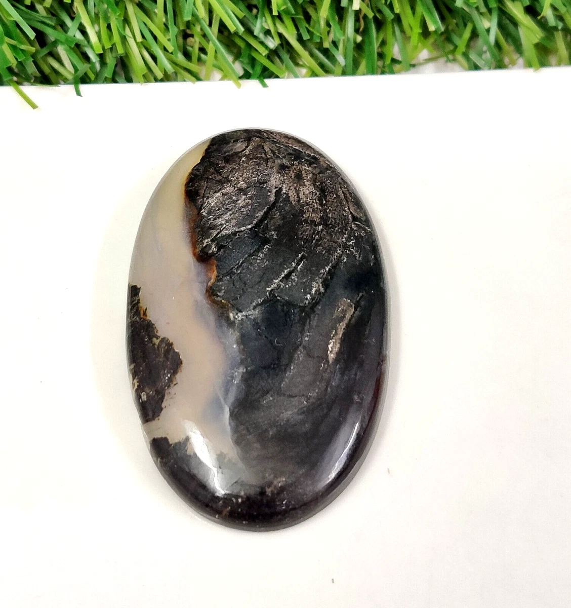 Black outlet moss agate