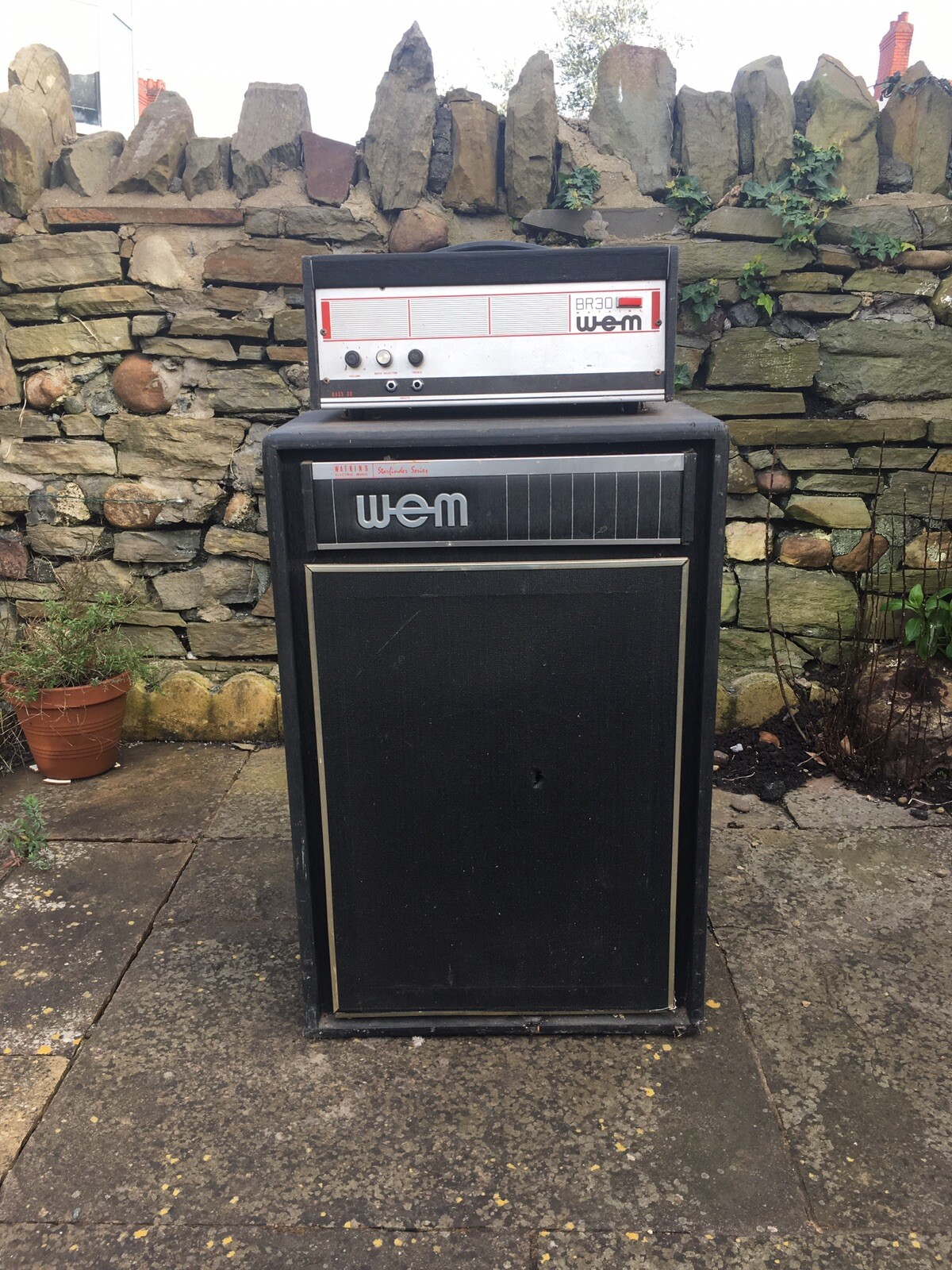 wem guitar cabinet