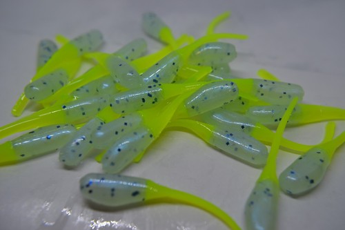Pack De 30 Señuelos Jasons 2" Stinger Shad Grubs Crappie Plantillas 625150