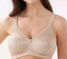 Breezies Wild Rose Seamless Wirefree Support Bra Warm Beige, 44 C A260367