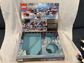 LEGO Space Ice Planet 2002 6973 Deep Freeze Defender complete w/ box!