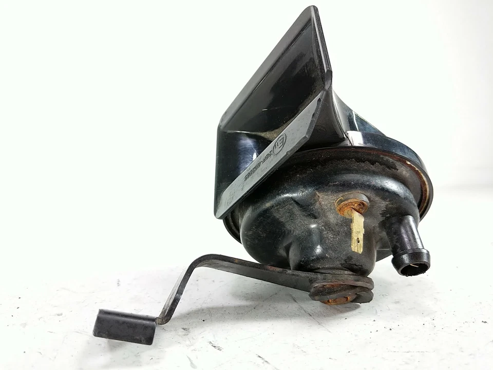 12 bocinas Kawasaki EX250 Ninja 250 WOLO Foto 4 de 4