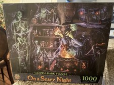 Awesome Glow in The Dark Halloween On A Scary Night 1000 Piece Puzzle