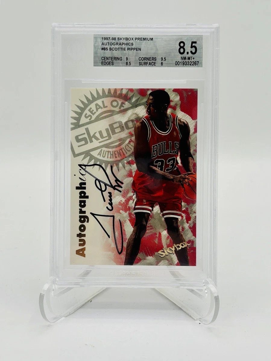 Scottie Pippen Basketball Autographed Sports Trading Cards