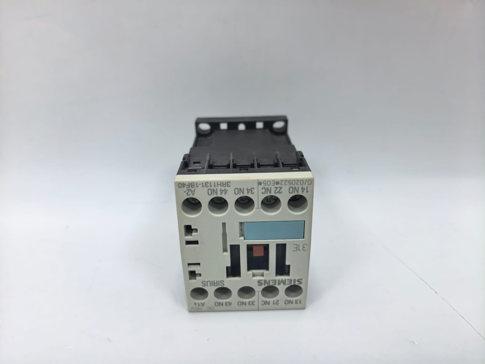 Siemens 3RH1131-1BF40 SIEMENS 3RH1131-1BF40 CONTACTOR RELAY 2