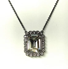 Swarovski necklace Japan