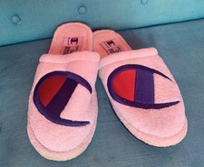 Champion Fleece Logo Slippers Women  s 8 Cozy Plush Indoor House Shoes