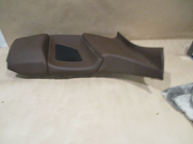 Ferrari 458 Italia- RH Lateral Trim (Dark Brown) - P/N 81903100