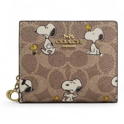 【Coach】3 In 1 Wallet In Signature Canvas With Snoopy Peanuts x Coach Snap Wallet Signature Canvas Snoopy Print