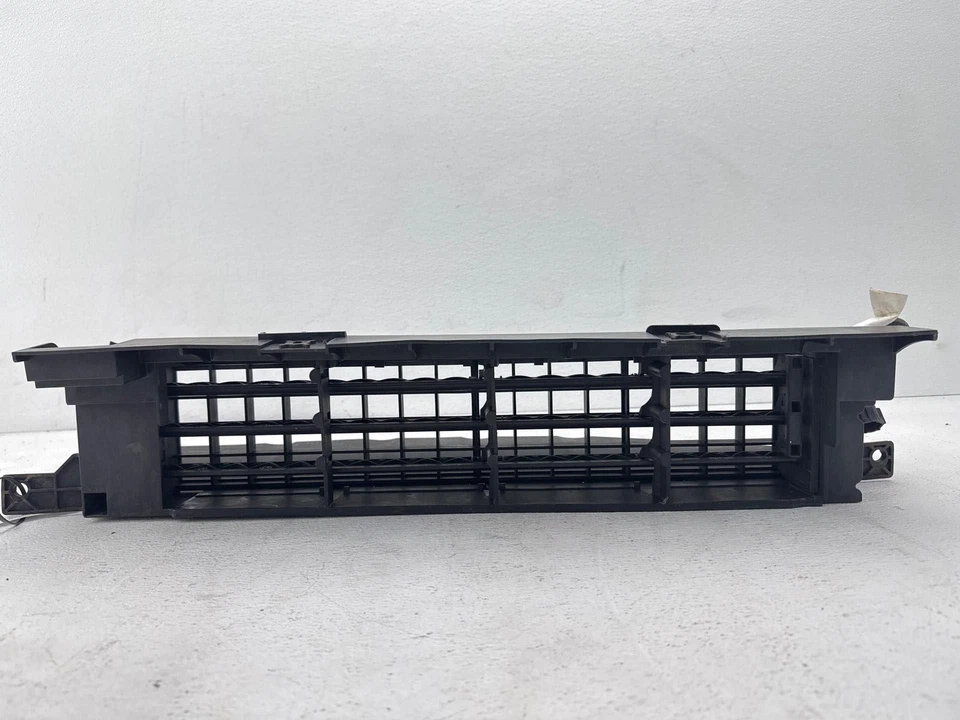 Obturador de rejilla activo inferior para Nissan Versa Note 214213VY1A 2014-2016 OEM Foto 4 de 4