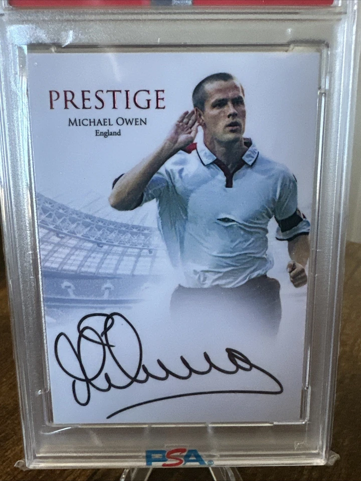 2023-24 Futera Unique MICHAEL OWEN ON CARD AUTO PSA 10/10 💎 SSP #1/2 #PRA04 ENG - Image 4 of 4
