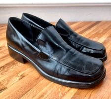 Franco Sarto L-Bocca Women's Size 7.5 M Black Leather Block Heel Slip-On Loafers