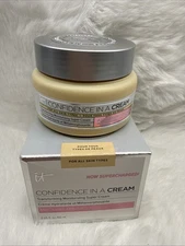 IT Cosmetics Confidence In A CREAM - Moisturizing Anti-Aging Super Cream 2 fl.oz