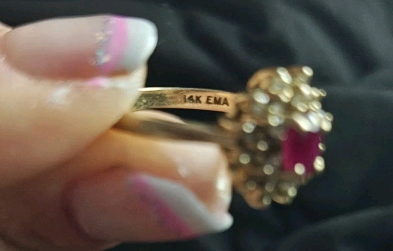 STARBURST ruby and diamond cluster ring 14kt gold… - image 11