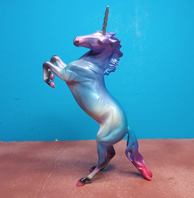 Peter Stone model horse Factory CM Decorator Unicorn Rearing Pebble glossy NR