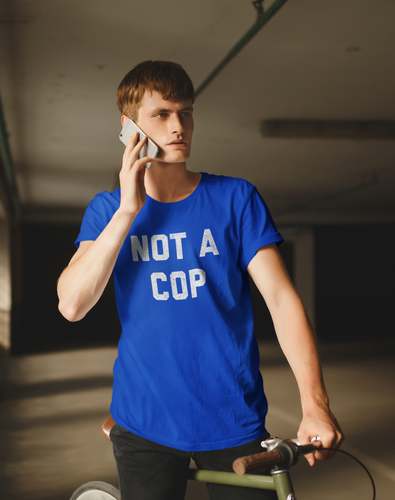 NOT A COP - Funny Police Humor Joke -T Shirt any SIZE OR COLOR - 第 3/14 張圖片