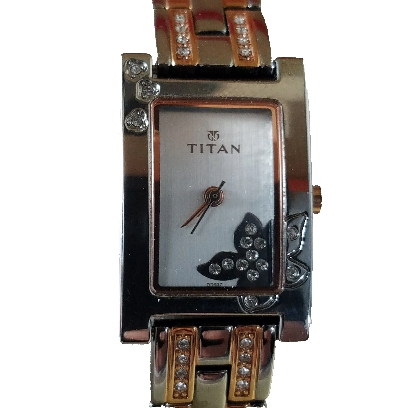Titan Silver Case Wristwatches