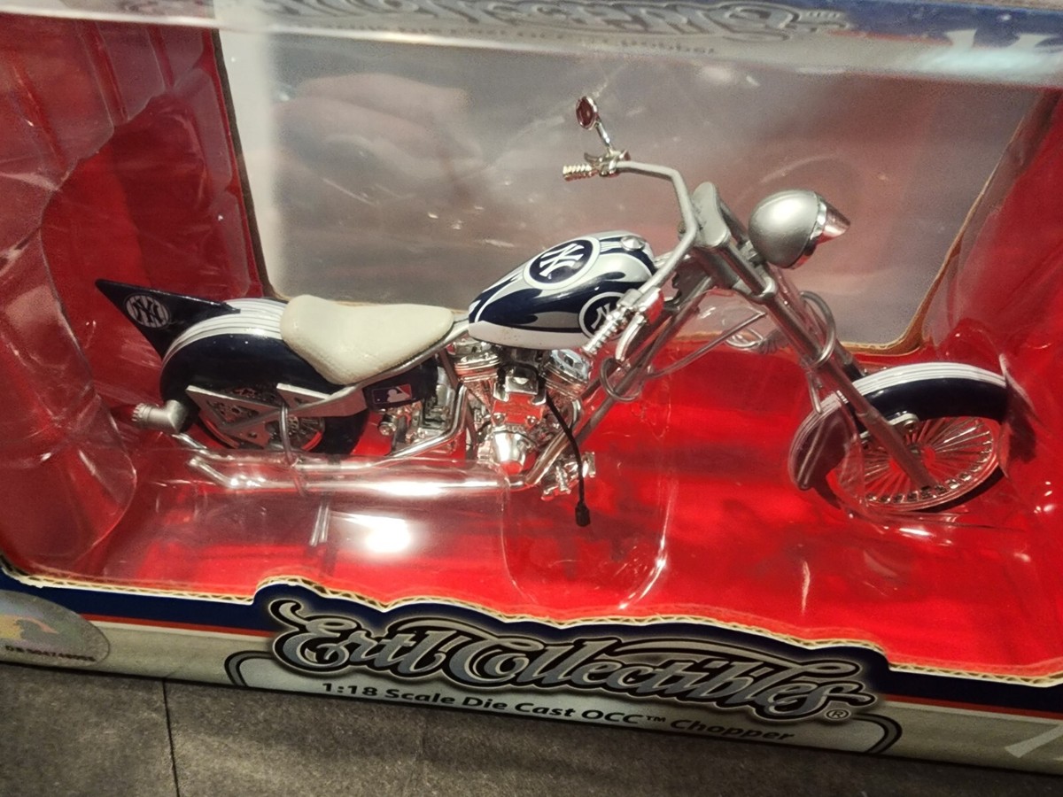 Ertl アメリカンマッスル   1/18  モンキーズモバイル Ertl アメリカンマッスル 1/18 モンキーズモバイル 佐*彦様 Ertl