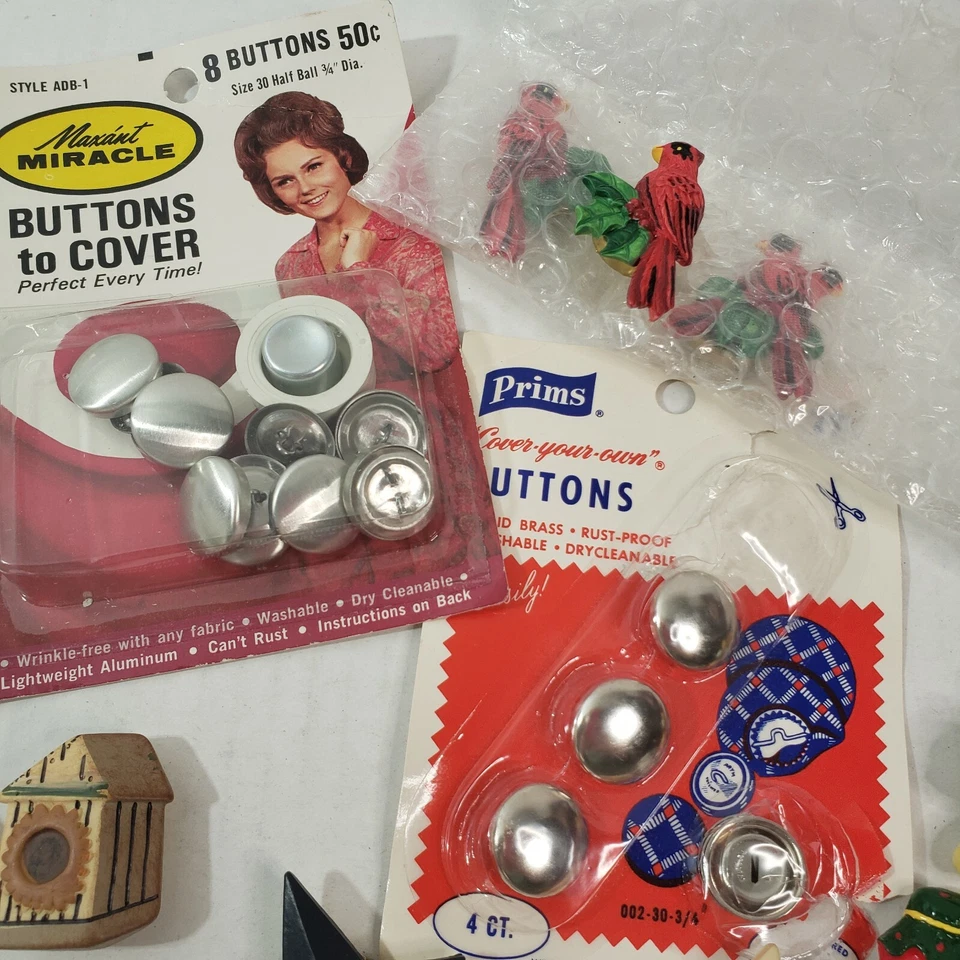 Lot Of Button Covers Vintage To Modern Includes Cover Your Own Button Covers - Image 2 of 4