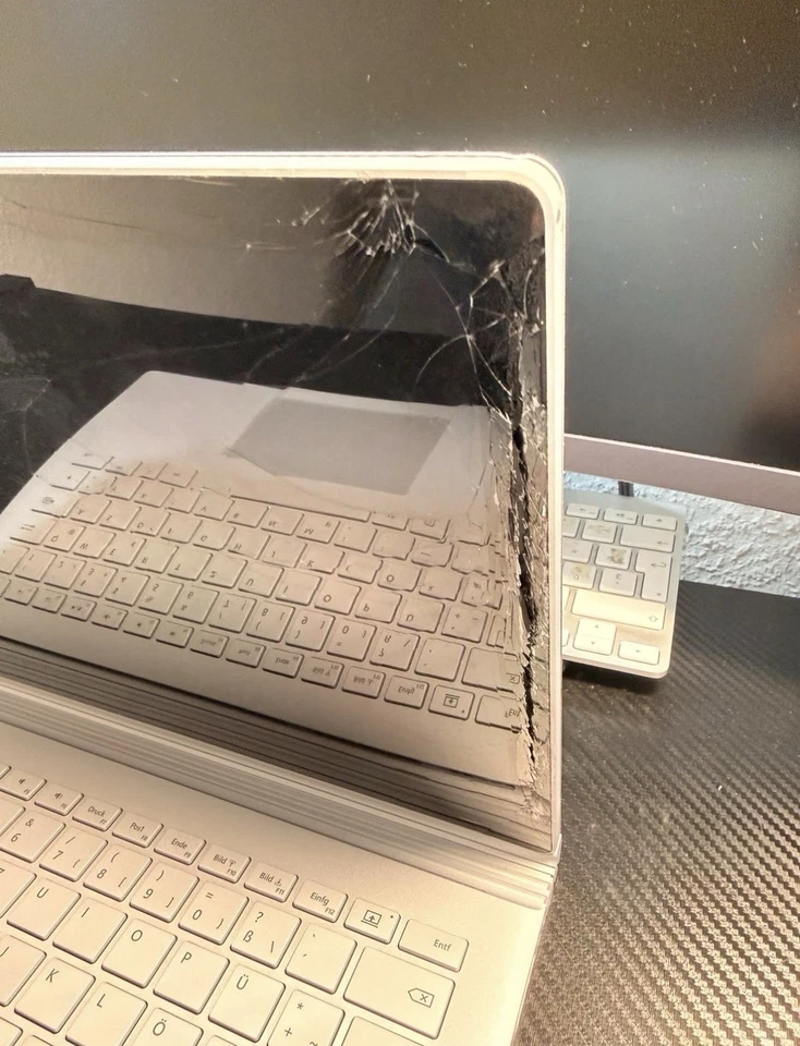 Microsoft Surface Book - Defekt / Bastlergerät - Bild 2 von 4