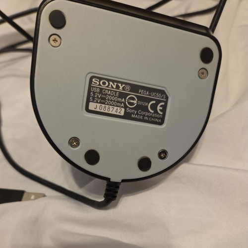 Berceau USB Sony pour Clie (PEGA-UC50/S) Occasion PAS DE CORDON D'ALIMENTATION - Photo 3 sur 4