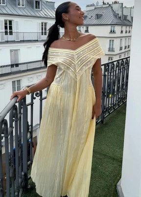 Zara ZW Collection besticktes Plissee Kleid buttergelb Gr. S M 7521/211 Neu