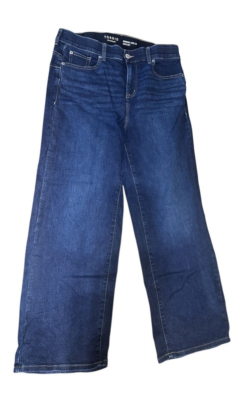 WOMENS TORRID BOMBSHELL WIDE LEG SUPER SOFT JEANS SZ 16R