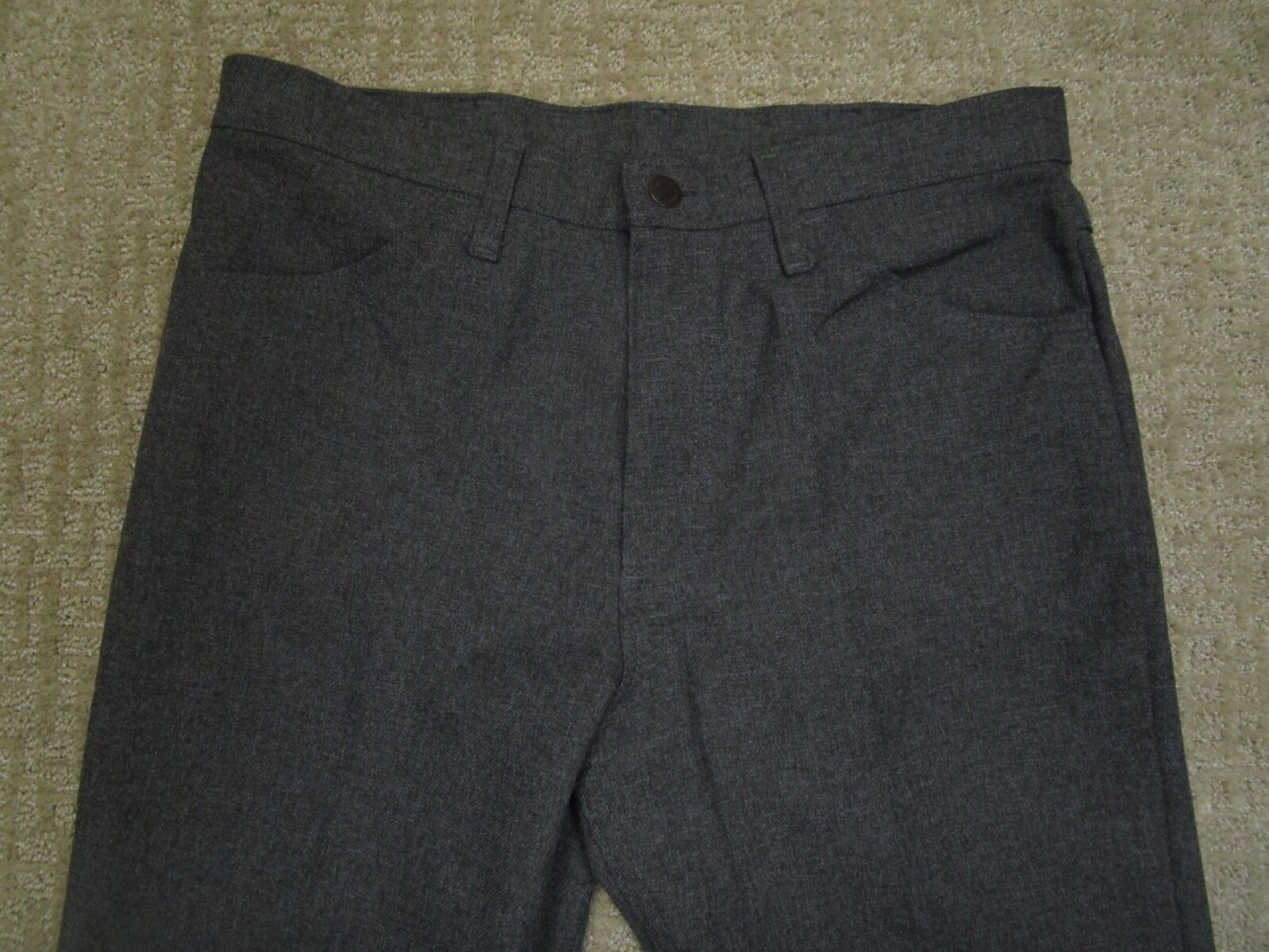 Picture 2 of 8