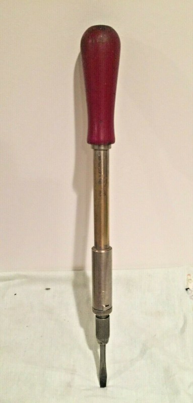 VINTAGE 18" full extension Screw Driver--excellent condition--quite unique