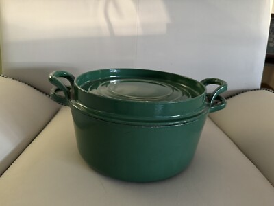 RARE VINTAGE Le Creuset Oval baker With platter Lid