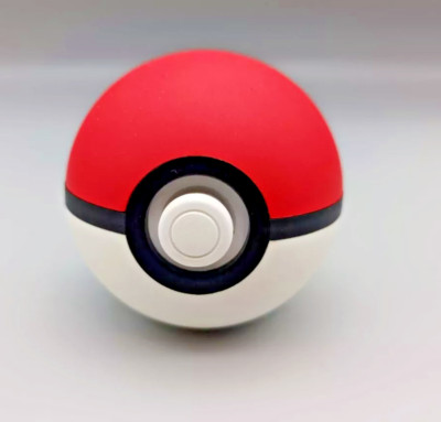 Nintendo Switch Pokeball Plus Pokemon Go