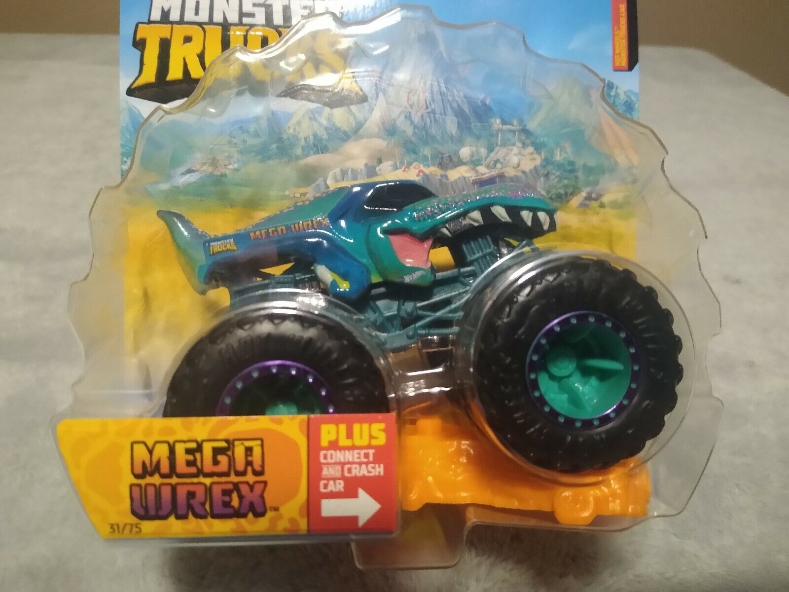  Hot Wheels Monster Trucks 1:24 Scale Mega Wrex New for 2020,  red : Toys & Games