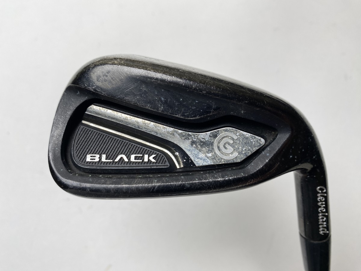 Cleveland Black CG Pitching Wedge Regular Steel Shaft Cleveland Grip Cleveland Black CG Pitching Wedge Regular Steel Shaft Cleveland Grip