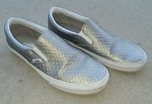 vans slip ons 9.5