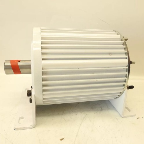 5000W 220V 3 Phase 333 RPM Getriebeloser Permanentmagnet Generator mit 5000W 220V 3 Phase 333 RPM Getriebeloser Permanentmagnet Generator mit